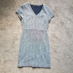 Banana Republic Size 4 Dress black and white